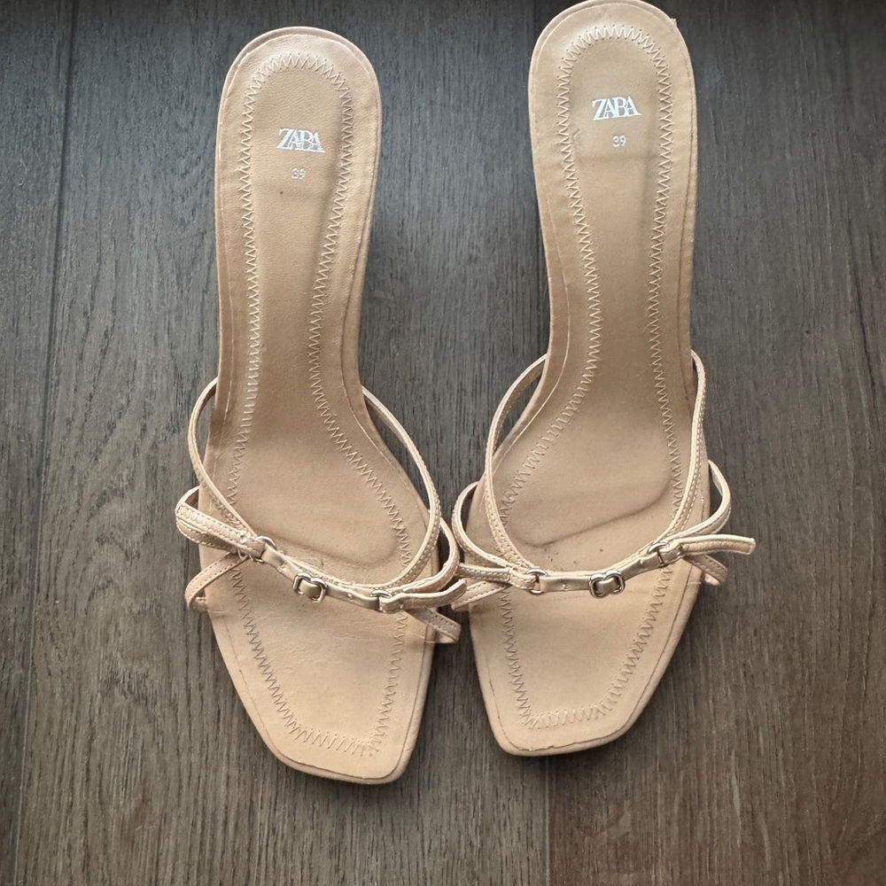 Zara Tan Women's Sandals